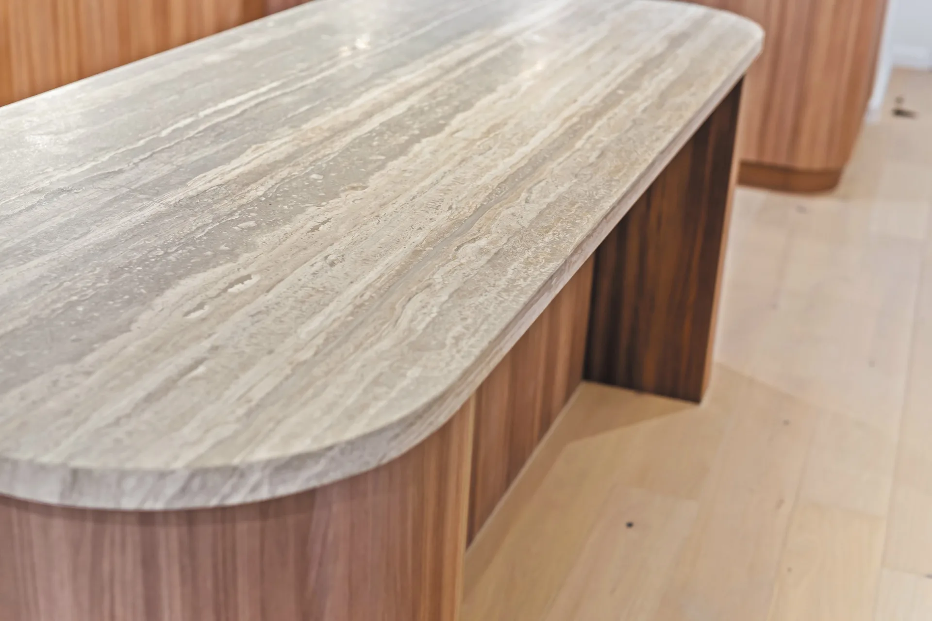 The travertine island and its profiled edge